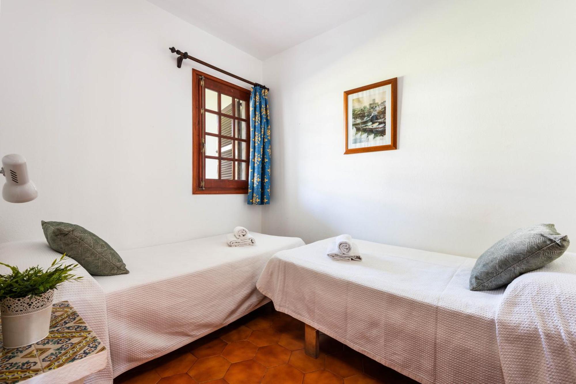 Apartamentos en Son Bou Exterior foto